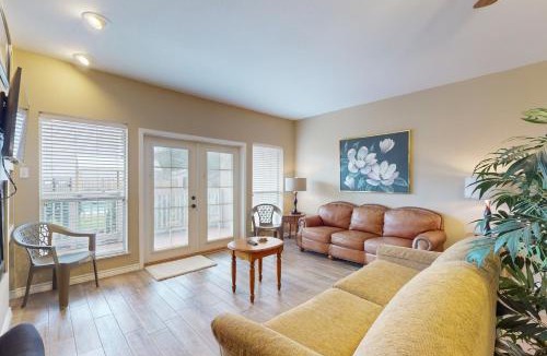 El Lago Apartment | Mariner Village 108