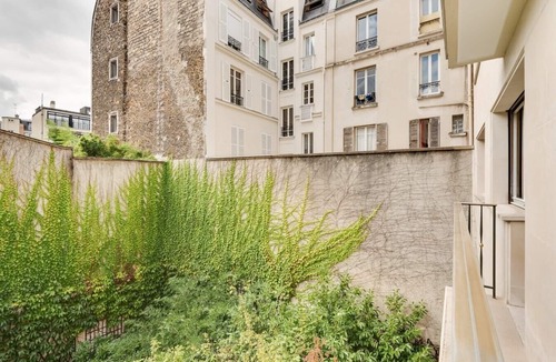 16th Arrondissement Apartment | Marini - Studio à Auteuil
