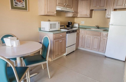 Novato Hotel | Marinwood Inn & Suites