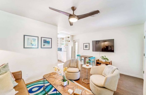 Greater South River City Condo | Mariposa B | Bright Stay + Sleeps 5 & Patio