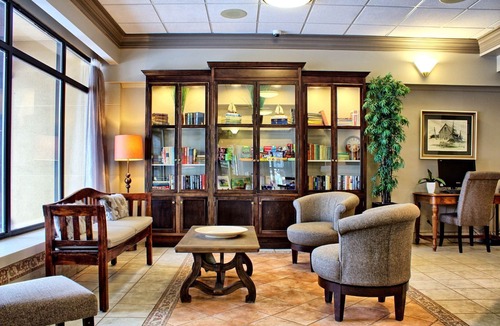 Antigonish Hotel | Maritime Inn Antigonish