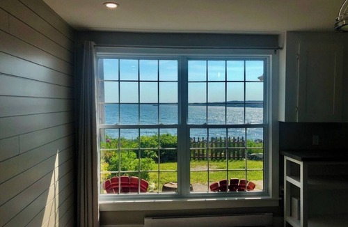 Louisbourg House | Maritimee in the Maritimes nLouisburg N.S.