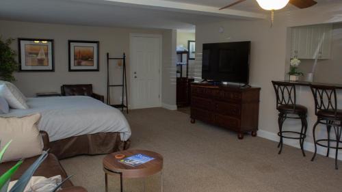 Saint Joseph Hotel | Mark III, INN & Suites
