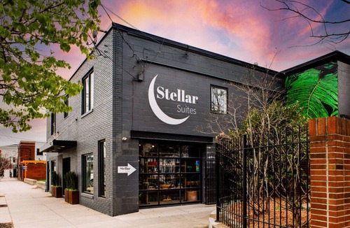 East Market District Apartment | Market #6 · Stellar Suites | Ruby King Suite in NuLu | Bikes