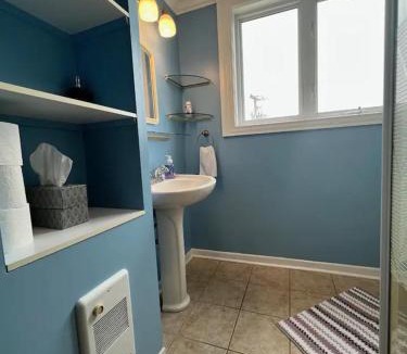 Broad Cove Cabin | Markland Cottage Winery