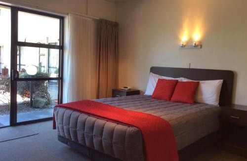Wellington Hotel | Marksman Motor Inn