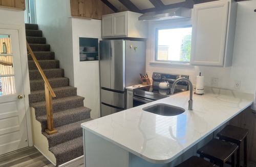 Marlboro Cottage | Marlboro Beach Cottage