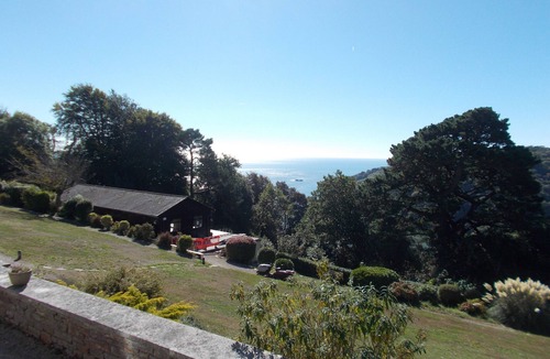 Dartmouth Apartment | Marlborough Apartment-Premium-River view-2 Bed