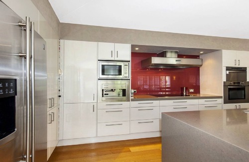 Patonga House | Marley's Retreat by HolidayCo.