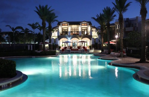 Marathon Apartment | Marlin Bay Resort & Marina