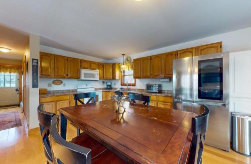 North Troy House | Marlin's Way