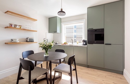 Bishop's Apartment | Marlin Westminster Apartments