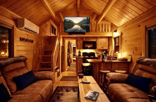 Paradise Estates House | Marmot Den