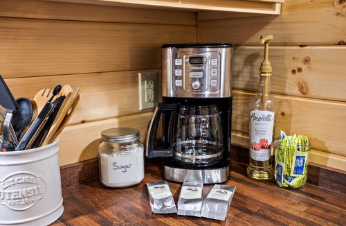 Paradise Estates House | Marmot Den