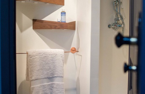 Centre Bed & Breakfast | Marnie et Mister H