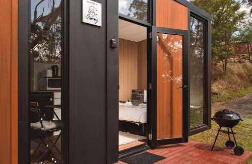 Maroota House | Maroota Greens JOY by Tiny Away