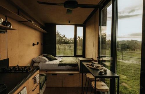 Arelaune-en-Seine Cabin | Marottin - Parcel Tiny House - Tiny House au coeur de la Normandie entourée par les chevaux MAE-9041
