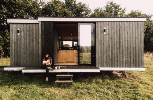 Arelaune-en-Seine Cabin | Marottin - Parcel Tiny House - Tiny House au coeur de la Normandie entourée par les chevaux MAE-9041
