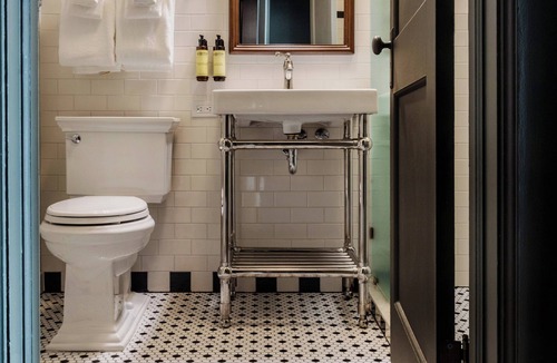 Lower Queen Anne Hotel | MarQueen Hotel