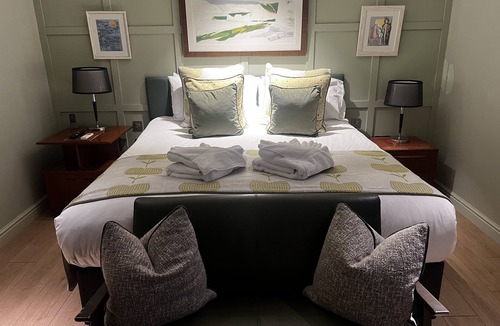 Alkham Hotel | Marquis Of Granby