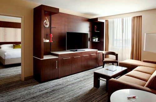 West Chester Hotel | Marriott Cincinnati North