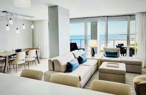Marco Island Resort | Marriott Crystal Shores Two Bedroom Gulf View Villa
