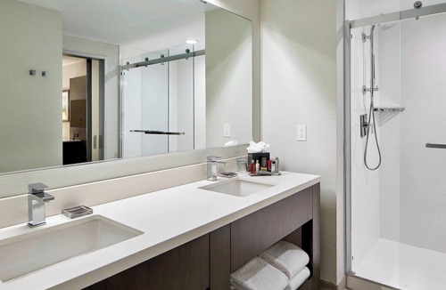 Windsor Hotel | Marriott Hartford/Windsor Airport