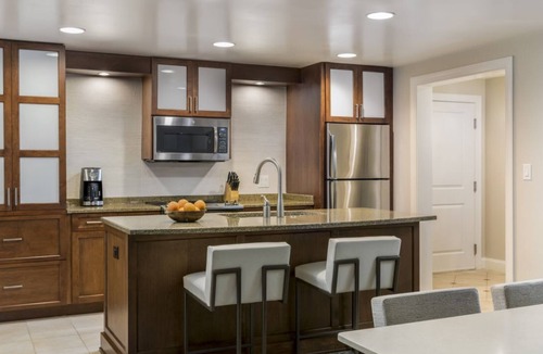 Florida Central Atlantic Coast Condo | Marriott Lakeshore Reserve | Three 2BR/2BA Villas