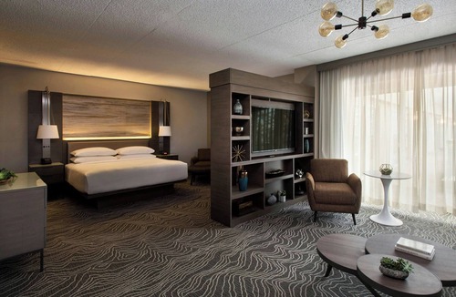 Melville Hotel | Marriott Melville Long Island