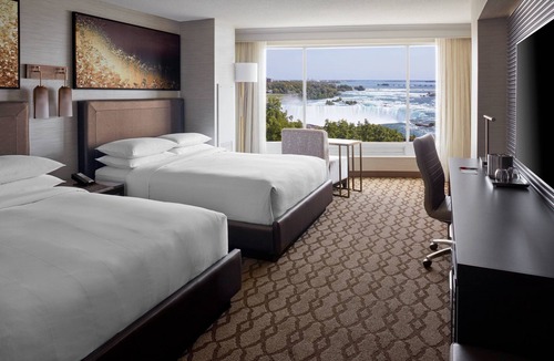 Fallsview Hotel | Marriott Niagara Falls Fallsview Hotel & Spa