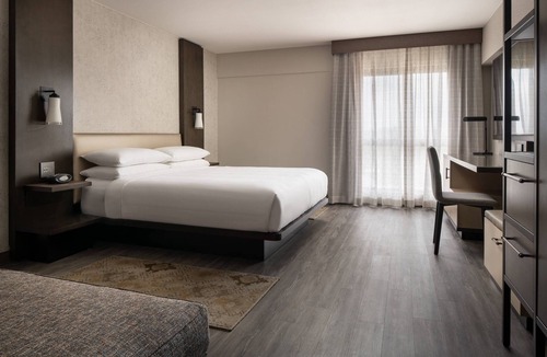 Downtown Riverside Hotel | Marriott Riverside at the Convention Center