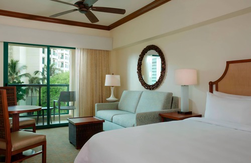 Ko Olina Resort | Marriott's Ko Olina Beach Club Studio - Many Dates Available!