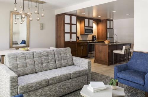 Florida Central Atlantic Coast Condo | Marriott's Lakeshore Reserve | Four 2BR/2BA Villas