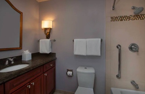 Berkeley Villa | Marriott's Manor Club, Sequel (2BR)