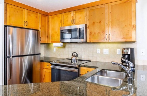 South Lake Tahoe Resort | Marriott's Timber Lodge 3 Bedroom