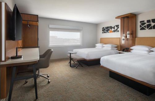 Metro Center Hotel | Marriott Springfield Downtown