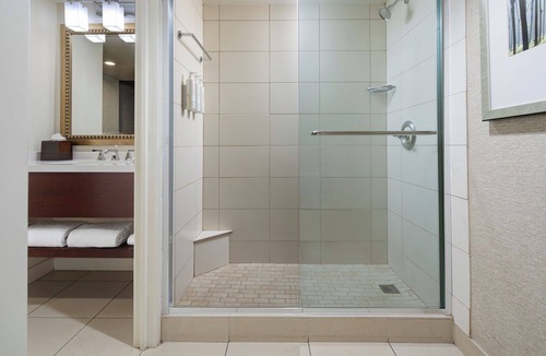 Creve Coeur Hotel | Marriott St. Louis West