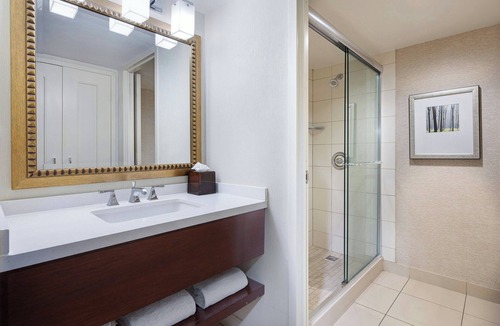 Creve Coeur Hotel | Marriott St. Louis West