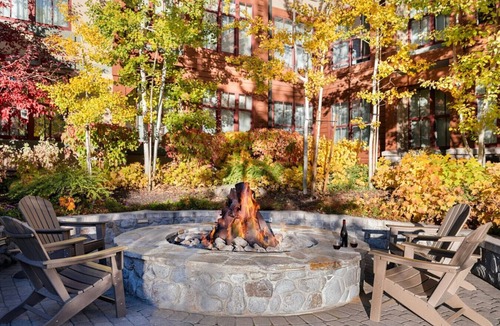 South Lake Tahoe Condo | Marriott Timber Lodge Luxury Studio