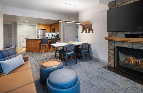 South Lake Tahoe Bed & Breakfast | Marriott Timber Lodge 2BD Villa