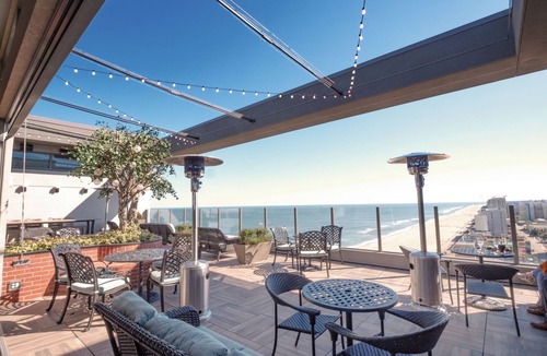Northeast Virginia Beach Hotel | Marriott Virginia Beach Oceanfront Resort