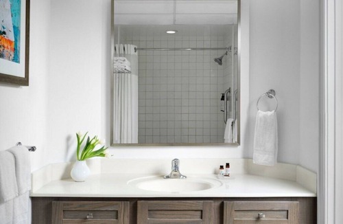 Palm Beach Shores Hotel | Marriotts Ocean Pointe - Stunning Studio