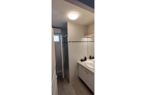 14th Arrondissement Apartment | Marseille in private residence 10 minutes from the beach