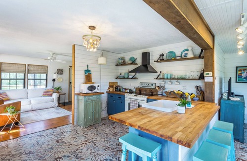 Alligator Point Cottage | Marsh Beauty