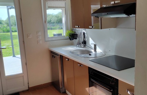 Guines House | marsh cottage in Guines