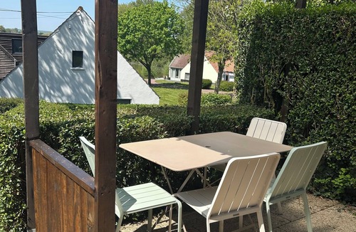 Moulle Condo | Marsh cottage with spa and private rowboat