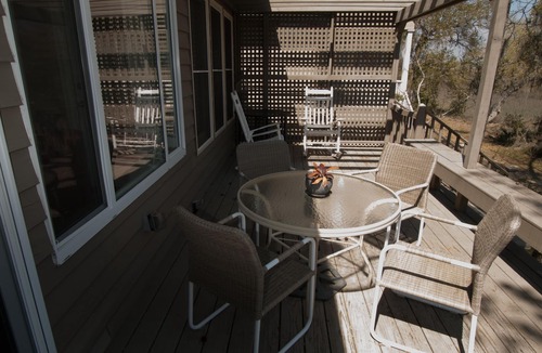 Knowles Island Plantation Cottage | Marsh-front Cottage where the Broad River begins - with a magnificent view!