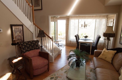 Knowles Island Plantation Cottage | Marsh-front Cottage where the Broad River begins - with a magnificent view!