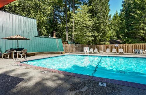 Mount Hood Village House | Marshall's Cabin in Rhododendron