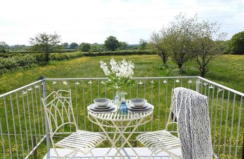 Trowbridge House | Marshfield Annex